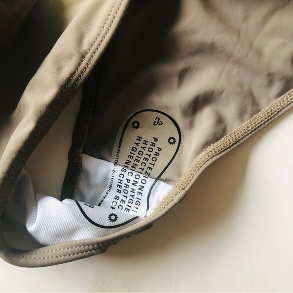 Bellaria beige NWT bikini - Picture 9 of 10